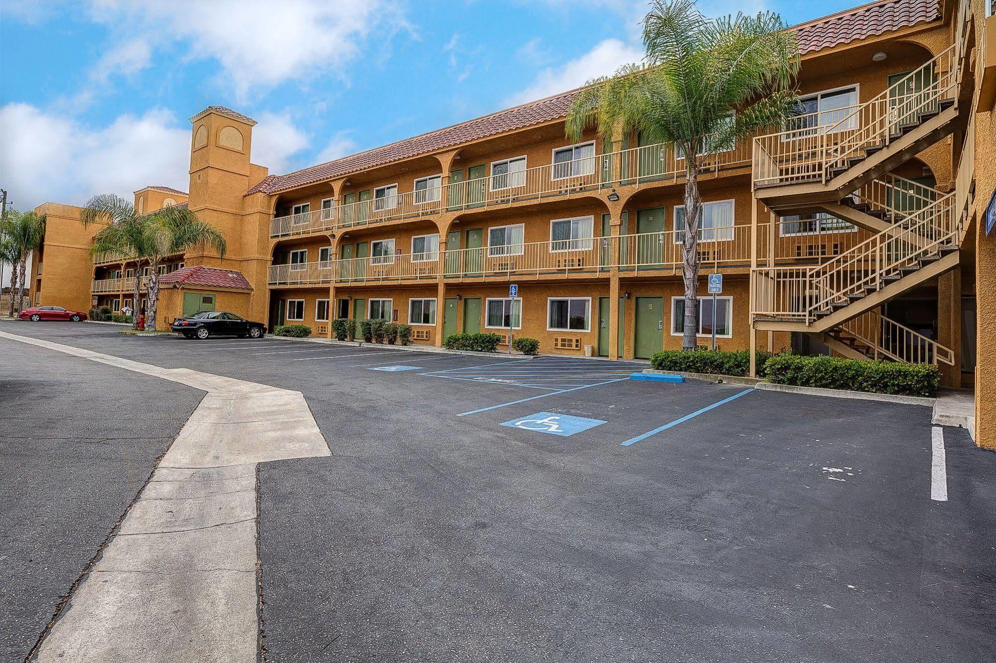Buena Vista Inn Anaheim Exterior photo